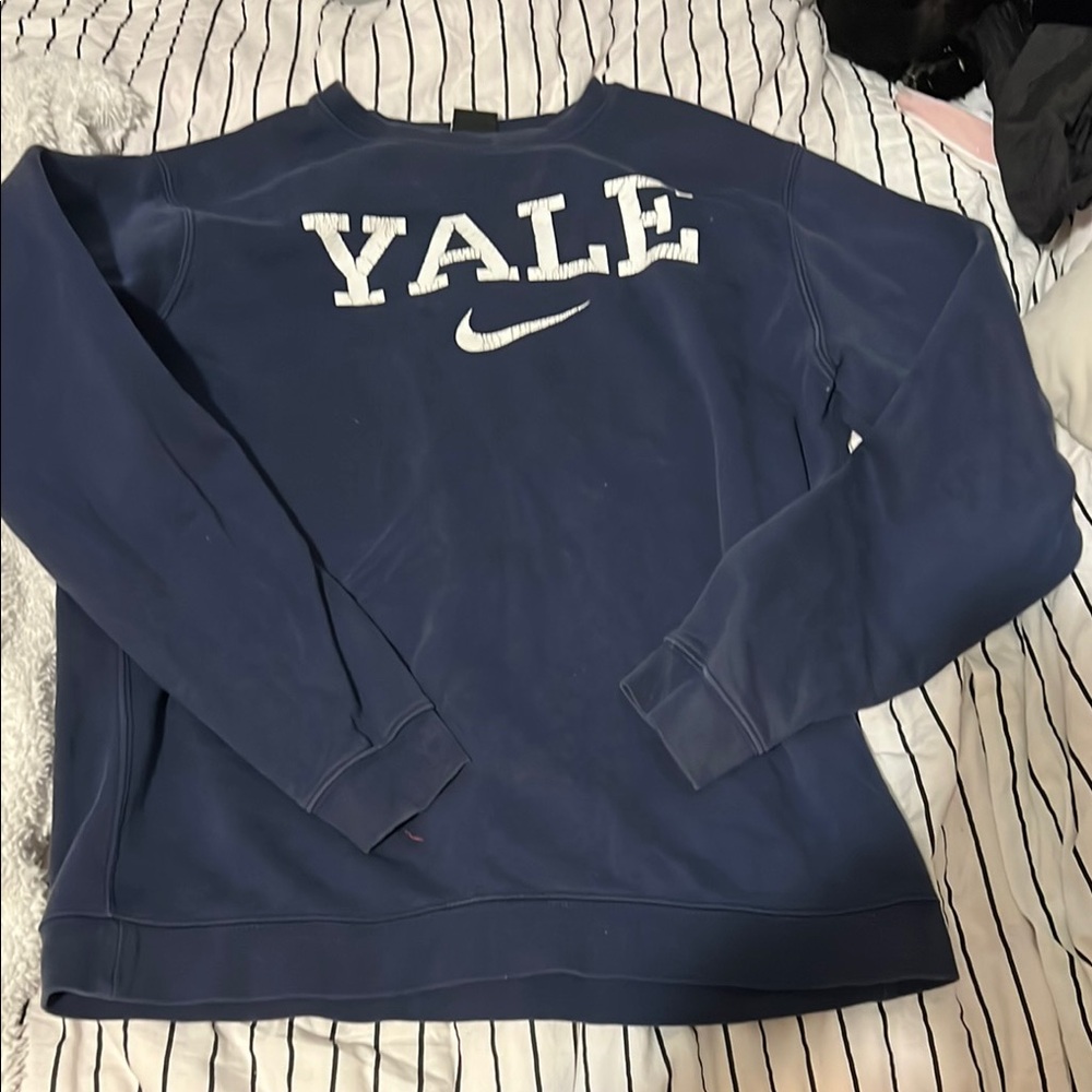 Nike Yale Navy Blue Sweatshirt